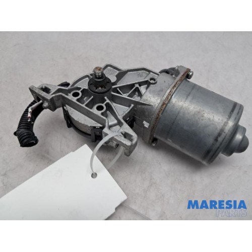 Fiat - 500 Abarth - Front wiper motor