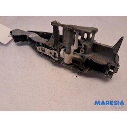 Peugeot - 208 - Front door handle 4-door, right