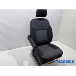 Opel - Vivaro - Stoel links