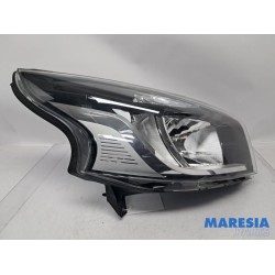 Renault - Trafic - Phare droit