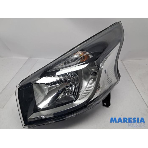 Renault - Trafic - Scheinwerfer links