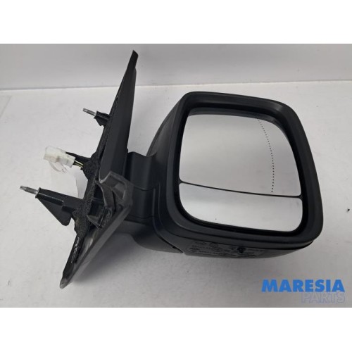Renault - Trafic - Wing mirror, right