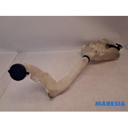 Peugeot - 208 - Front windscreen washer reservoir