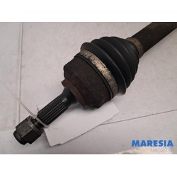 Peugeot - 208 - Front drive shaft, right