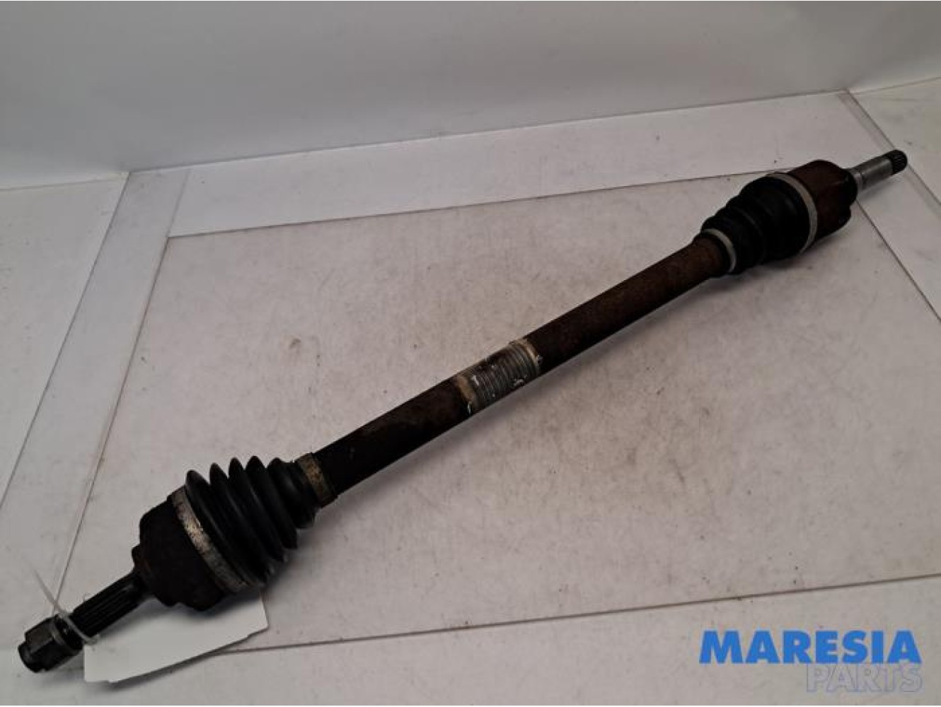 Peugeot - 208 - Front drive shaft, right