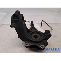 Peugeot - 208 - Knuckle, front right