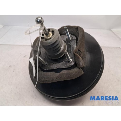 Peugeot - 208 - Brake servo