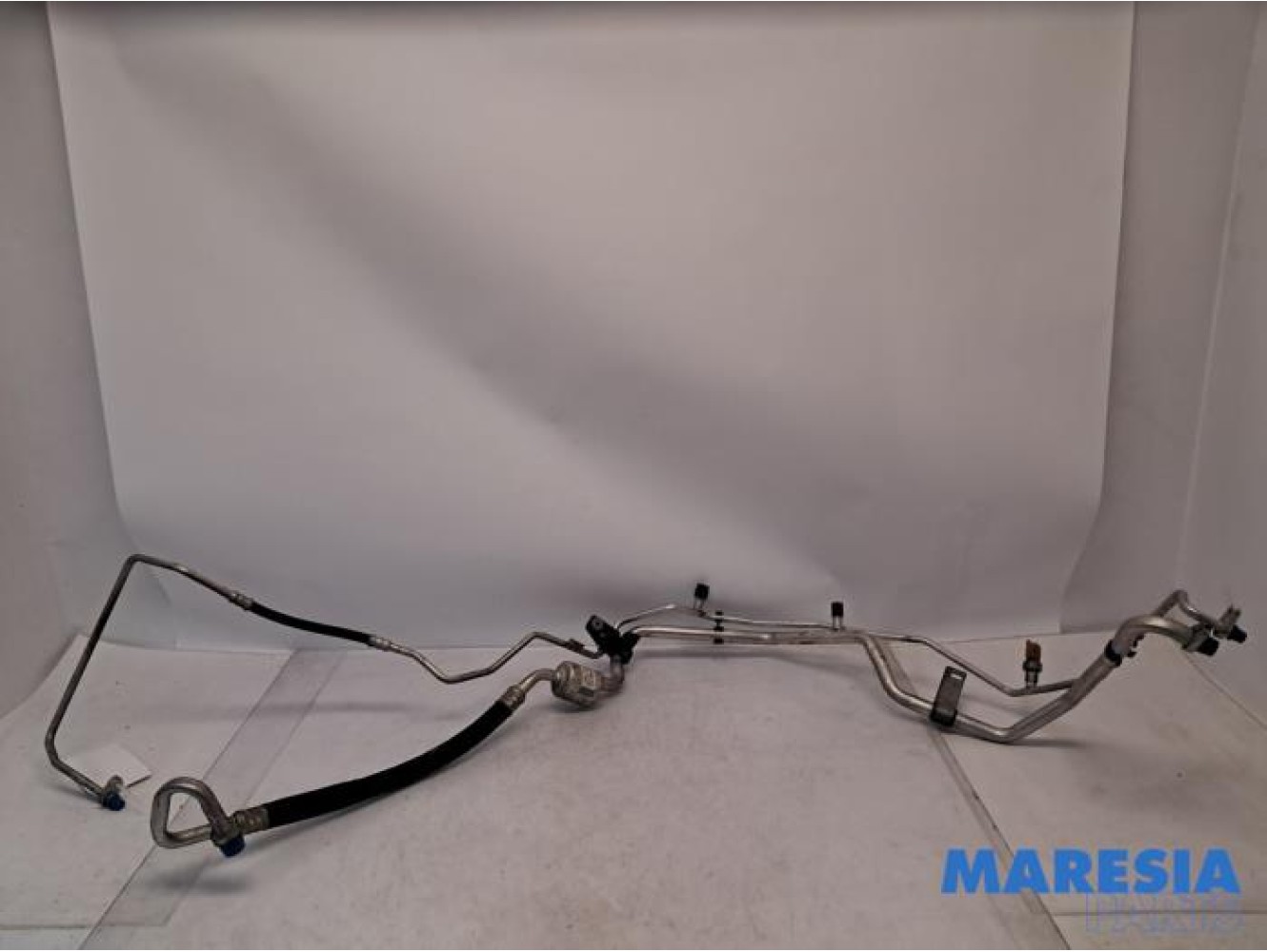 Peugeot - 208 - Air conditioning line