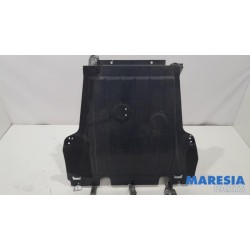 Renault - Captur - Engine protection panel