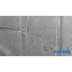 Renault - Captur - Engine protection panel