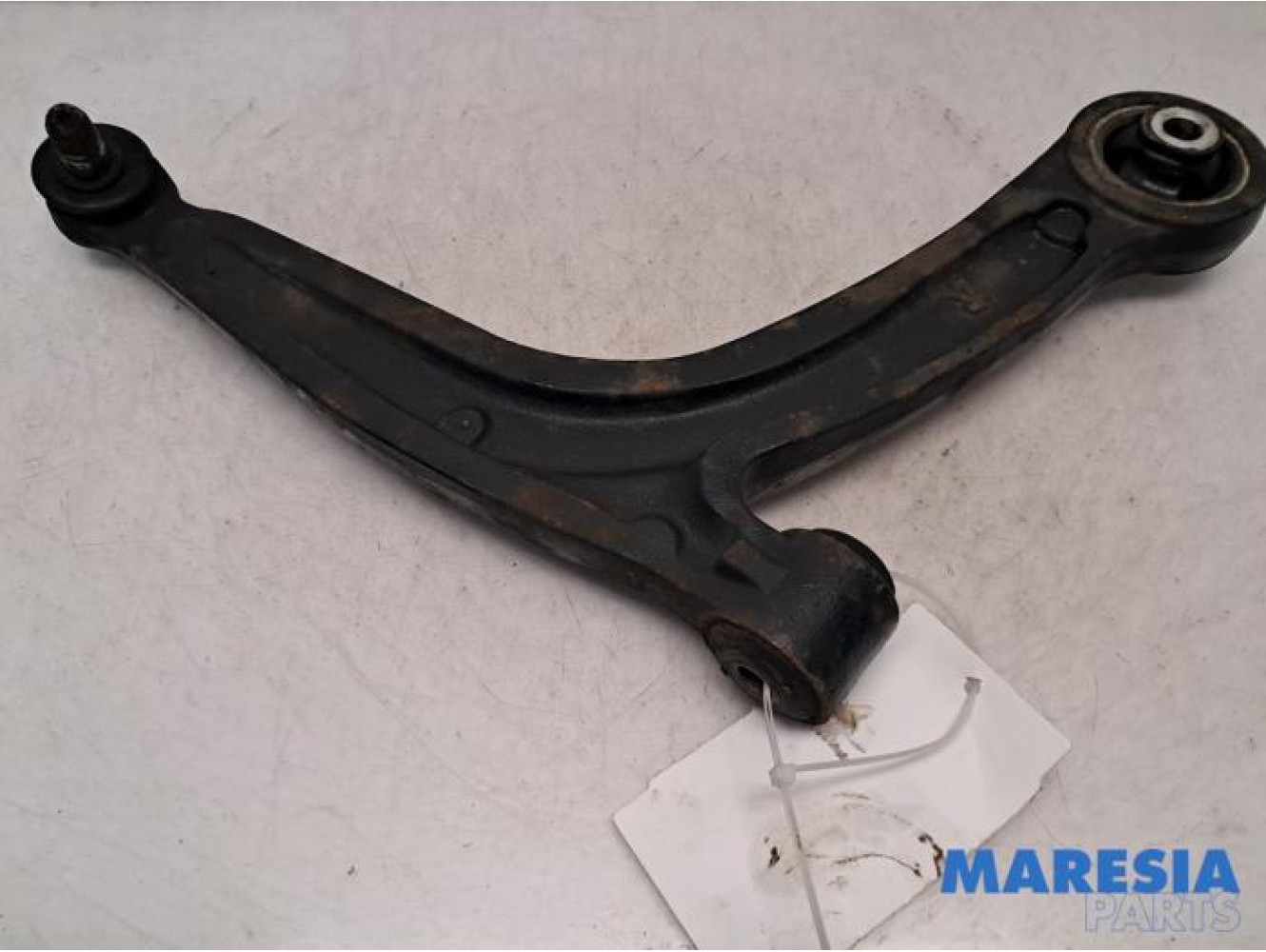 Fiat - 500 - Front lower wishbone, right