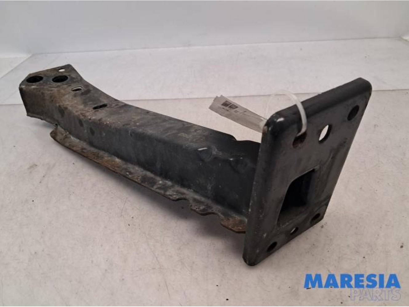 Fiat - 500 - Front part support