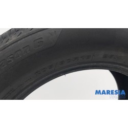 Renault - Captur - Pneu