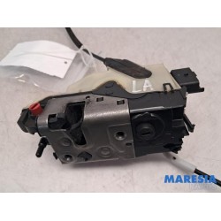 Peugeot - 208 - Deurslot Mechaniek 4Deurs links-achter