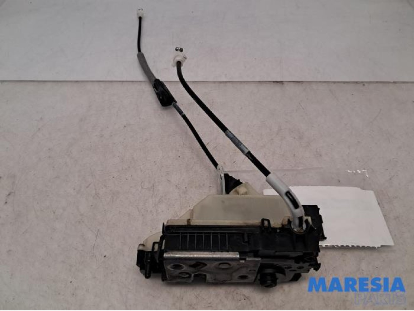 Peugeot - 208 - Front door lock mechanism 4-door, right