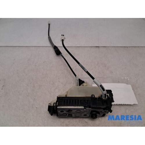 Peugeot - 208 - Front door lock mechanism 4-door, right