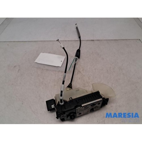 Peugeot - 208 - Door lock mechanism 4-door, front left