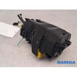 Peugeot - 208 - Fuse box