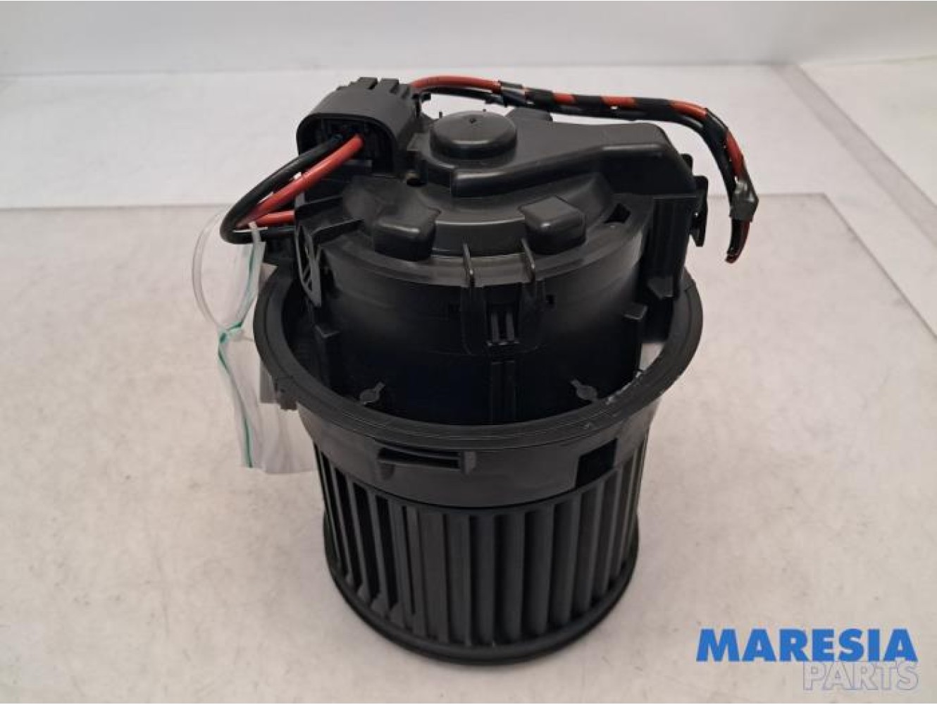 Peugeot - 208 - Heating and ventilation fan motor