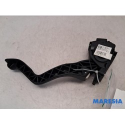 Peugeot - 208 - Accelerator pedal