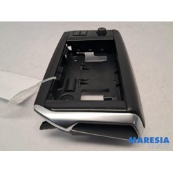 Peugeot - 208 - Radio control panel