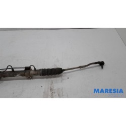 Opel - Vivaro - Lenkgetriebe Servo