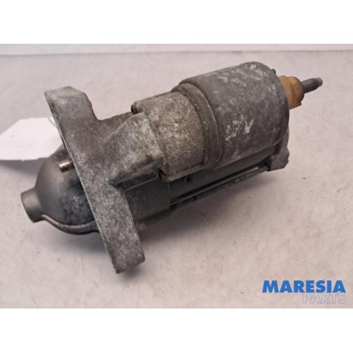Opel - Vivaro - Startmotor