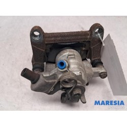 Opel - Vivaro - Rear brake calliper, right