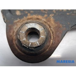 Opel - Vivaro - Front lower wishbone, right