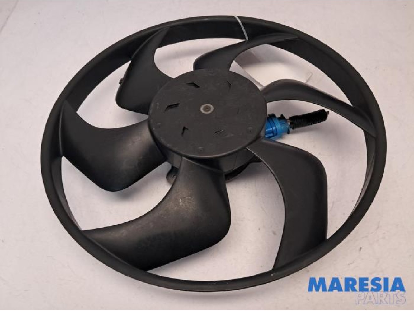 Opel - Vivaro - Fan motor