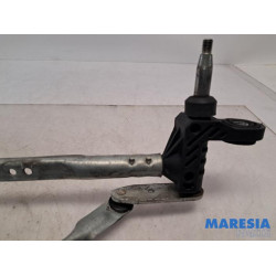 Fiat - 500 Abarth - Wiper mechanism