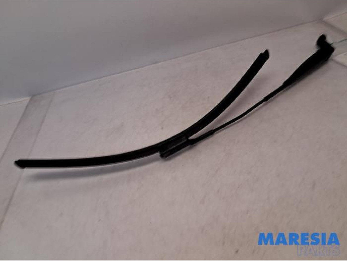 Fiat - 500 Abarth - Front wiper arm
