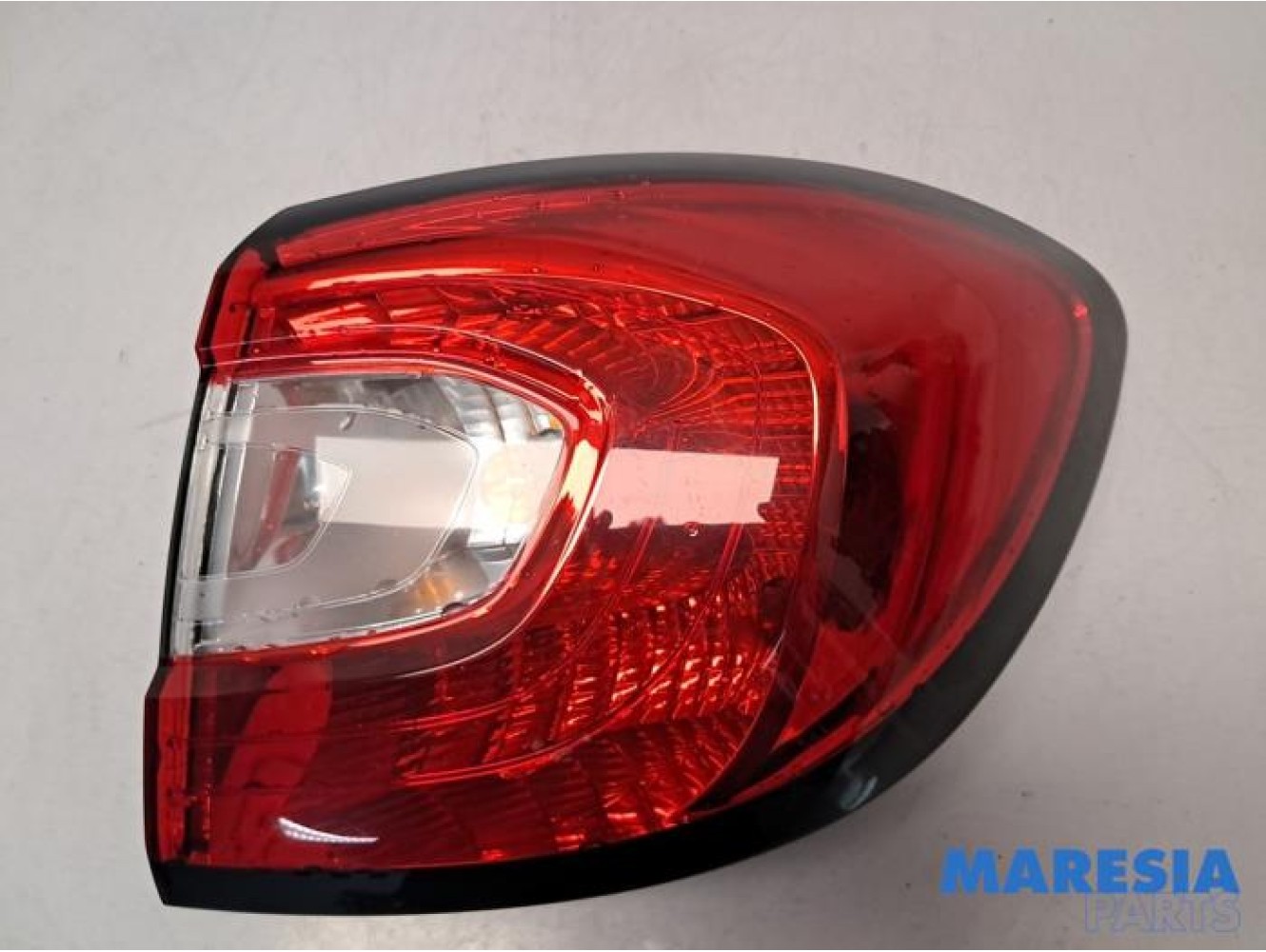 Renault - Captur - Taillight, right