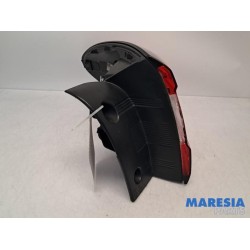 Renault - Captur - Taillight, right
