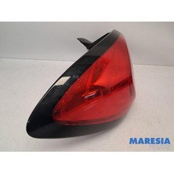 Renault - Captur - Taillight, left