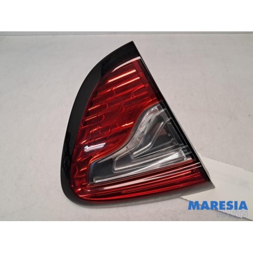 Renault - Captur - Taillight, left