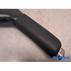 Fiat - 500 Abarth - Parking brake lever