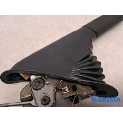 Fiat - 500 Abarth - Parking brake lever