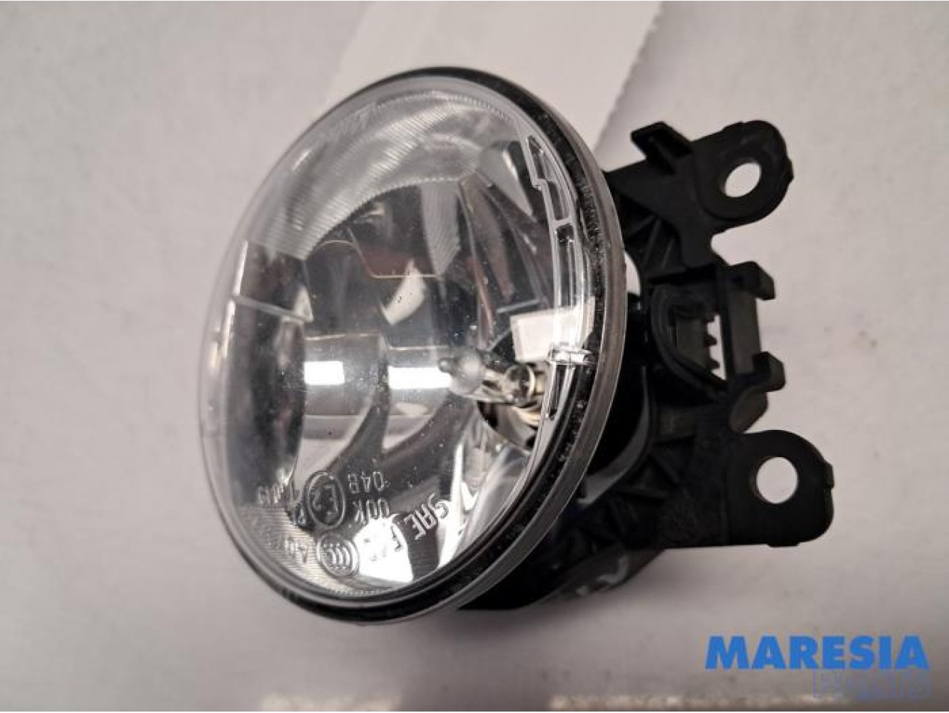 Renault - Captur - Fog light, front left