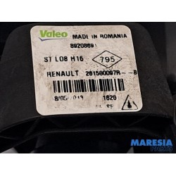 Renault - Captur - Fog light, front left