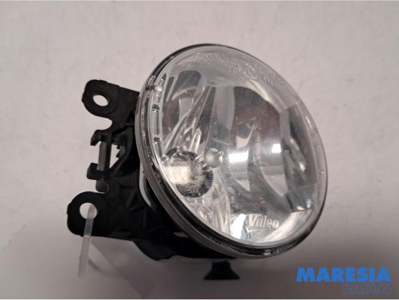 Renault - Captur - Fog light, front right