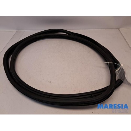 Fiat - 500 Abarth - Door seal 2-door, left