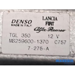 Fiat - 500 - Scheibenwischermotor hinten