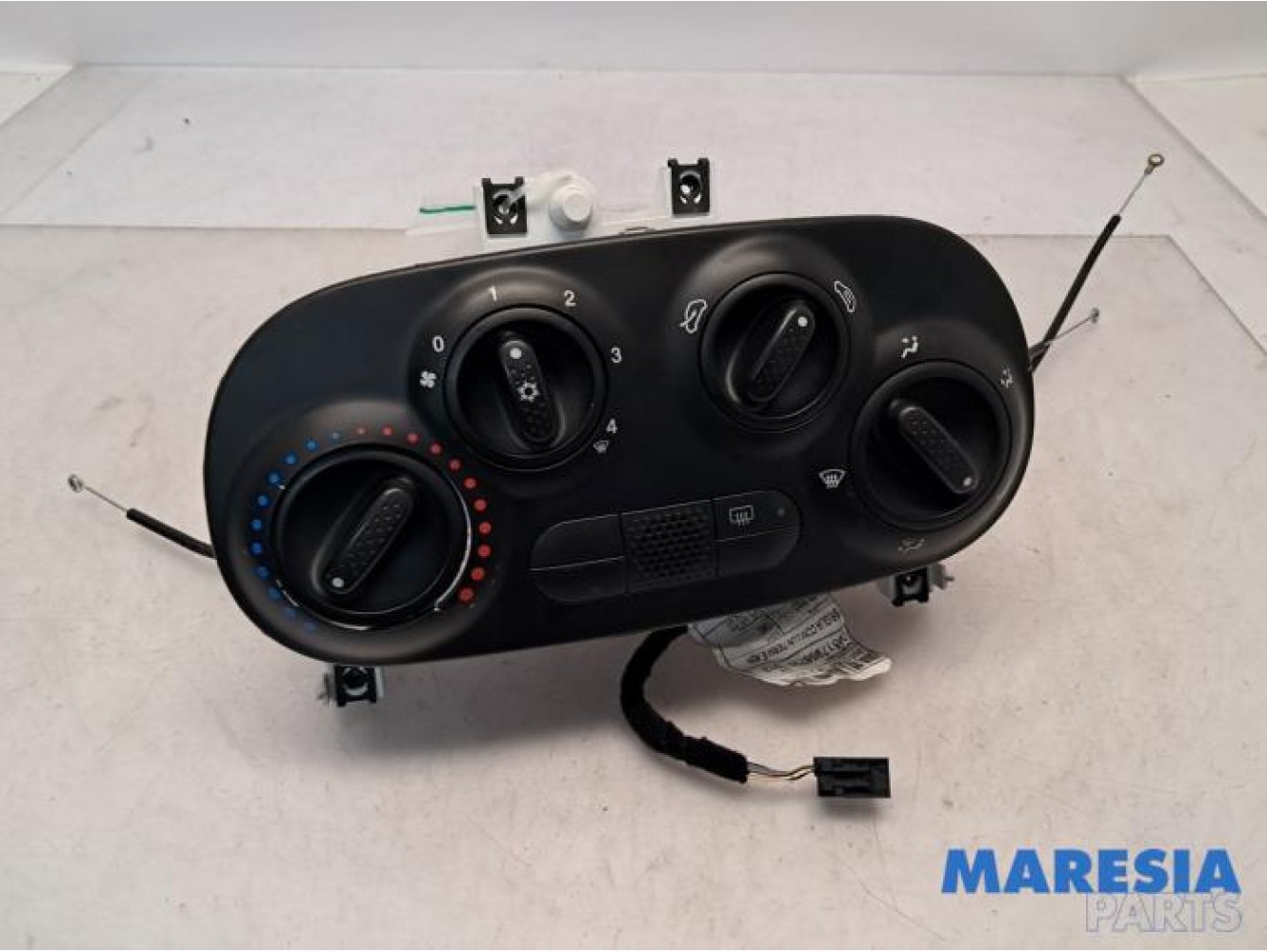 Fiat - 500 - Heater control panel