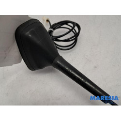 Renault - Captur - Antenne
