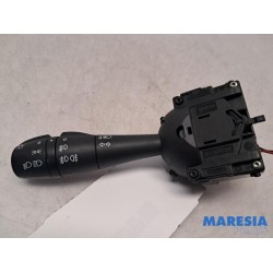 Renault - Captur - Indicator switch