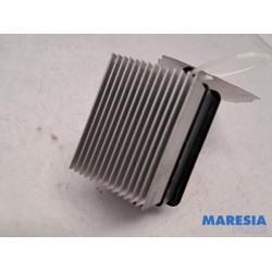 Renault - Captur - Heater resistor