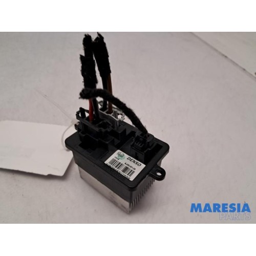 Renault - Captur - Heater resistor