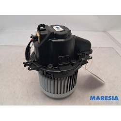 Renault - Captur - Heating and ventilation fan motor