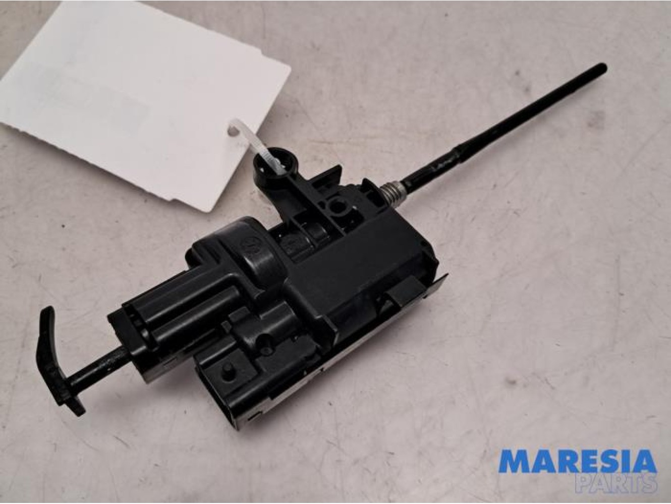 Renault - Captur - Tank flap lock motor